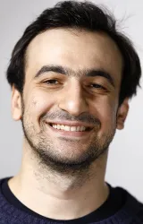 Селман Накар